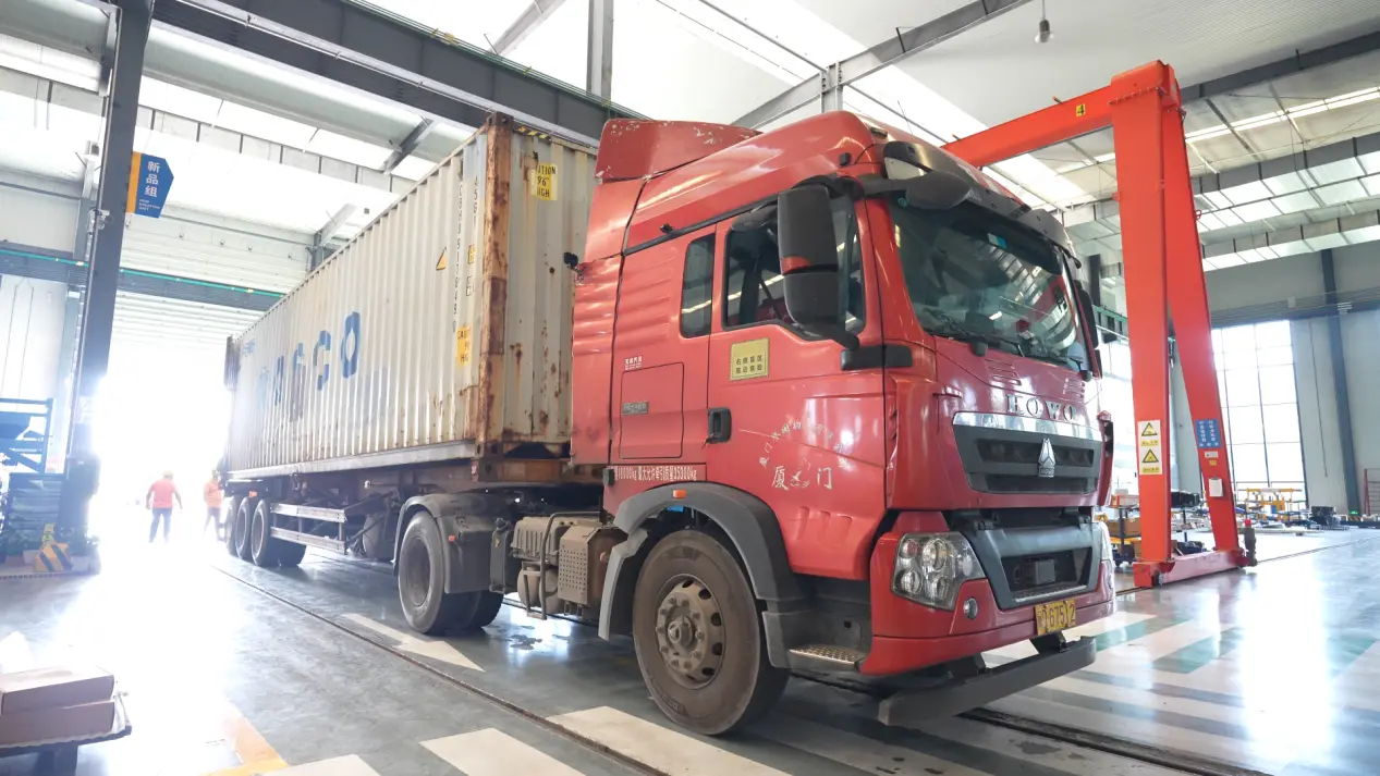 प्रोजेक्ट शिपमेंट - क्वांगॉन्ग कॉर्पोरेशनची ZN1000-2C पूर्णपणे स्वयंचलित उत्पादन लाइन आग्नेय आशियासाठी निघाली प्रोजेक्ट शिपमेंट - क्वांगॉन्ग कॉर्पोरेशनची ZN1000-2C पूर्णपणे स्वयंचलित उत्पादन लाइन आग्नेय आशियासाठी निघाली